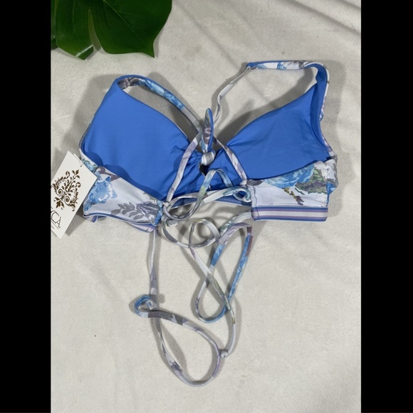 NWT BECCA Vintage Floral Halter Bikini‎ Top in Blue/Purple [SZ Large ] - Picture 8 of 11